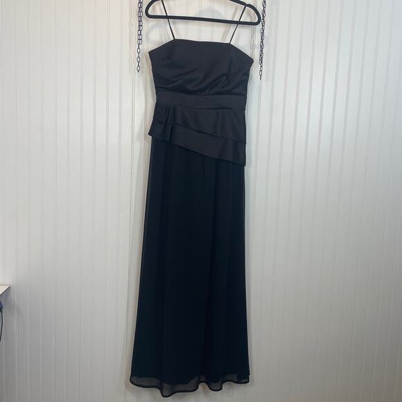 Max & Cleo Women’s Black Strapless Asymmetric Peplum Formal Gown Size 8 - Picture 1 of 8